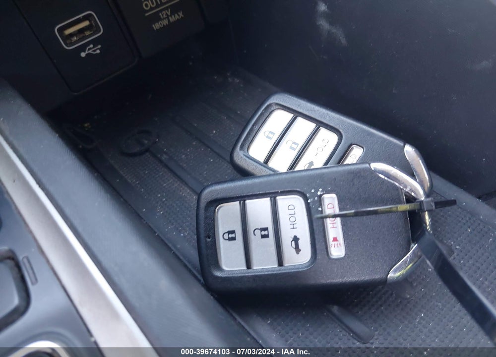 2019 HONDA INSIGHT LX VIN: 19XZE4F11KE006397