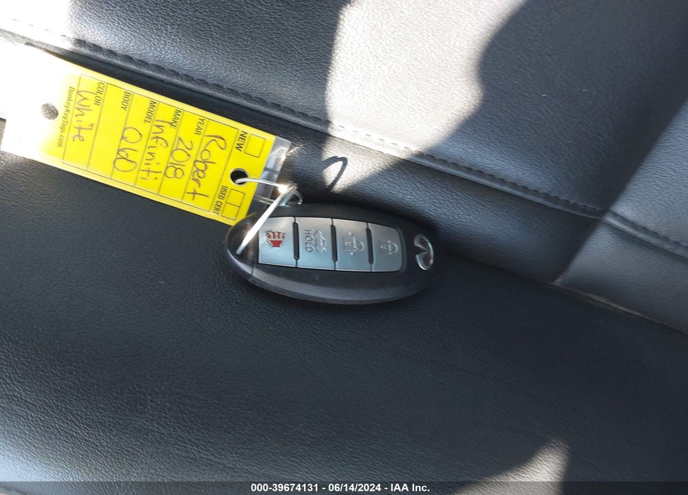 2018 INFINITI Q60 3.0T LUXE VIN: JN1EV7EK6JM342401
