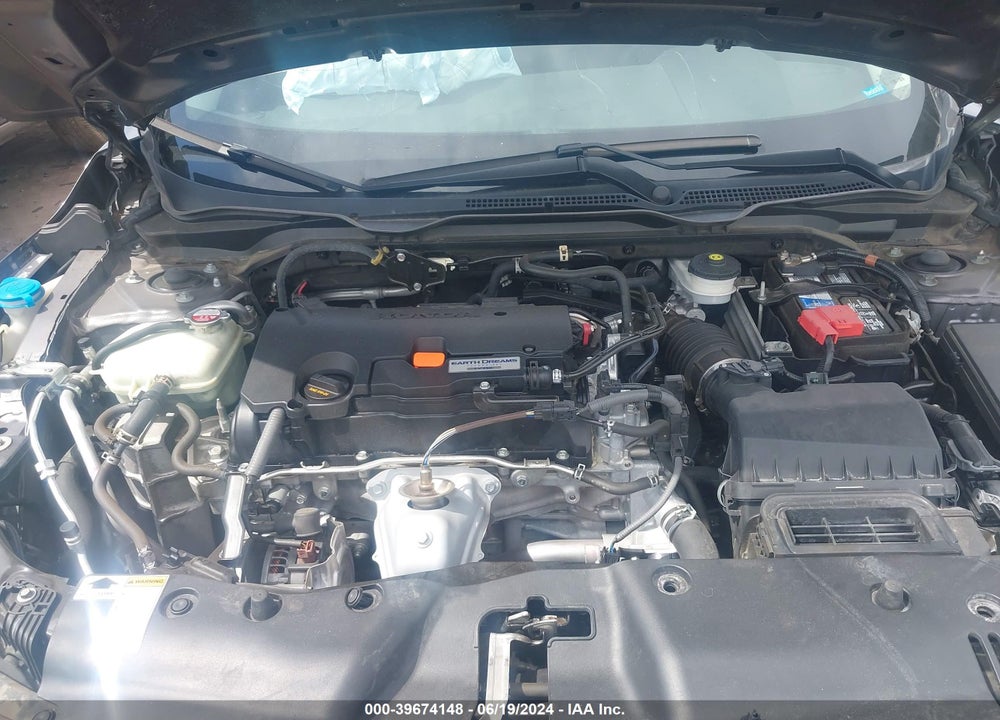 2019 HONDA CIVIC LX VIN: 19XFC2F68KE028776