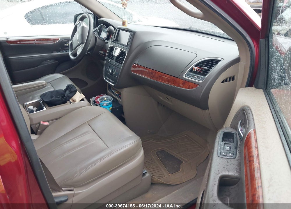 2016 CHRYSLER TOWN & COUNTRY TOURING VIN: 2C4RC1BG2GR253495
