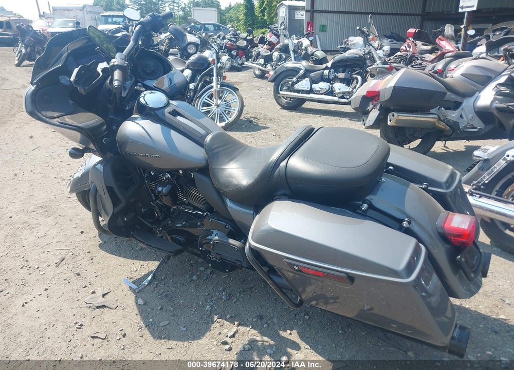 2021 HARLEY-DAVIDSON FLTRK VIN: 1HD1KZF10MB617541