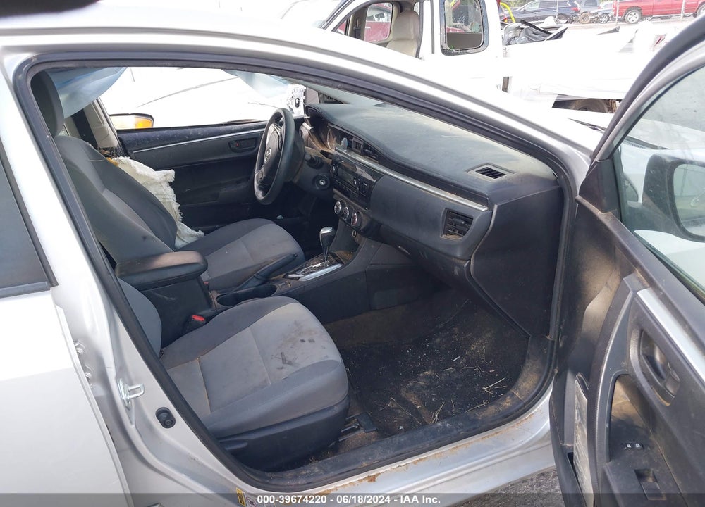 2015 TOYOTA COROLLA L VIN: 5YFBURHE8FP318349