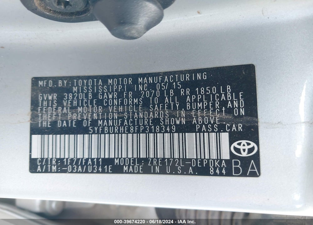 2015 TOYOTA COROLLA L VIN: 5YFBURHE8FP318349