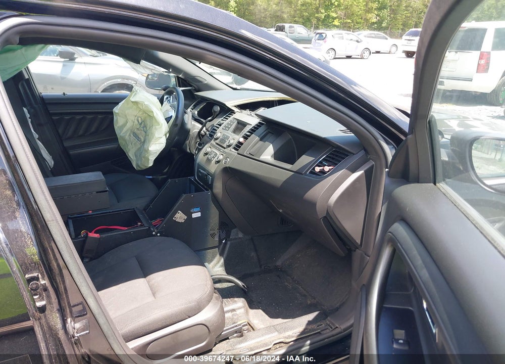 2017 FORD POLICE INTERCEPTOR VIN: 1FAHP2L81HG130955