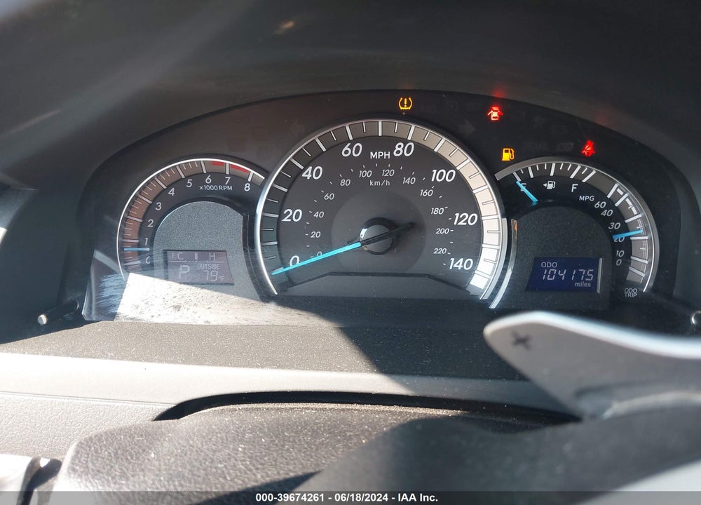 2013 TOYOTA CAMRY SE VIN: 4T1BF1FK1DU216052