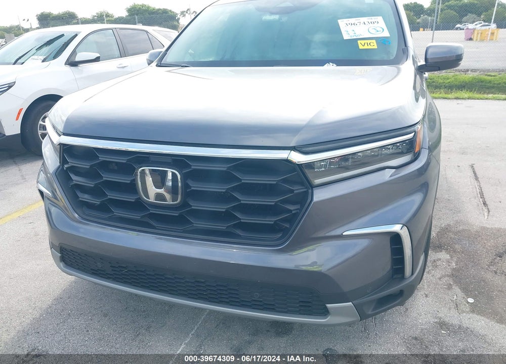 2024 HONDA PILOT 2WD EX-L 7 PASSENGER VIN: 5FNYG2H57RB009450
