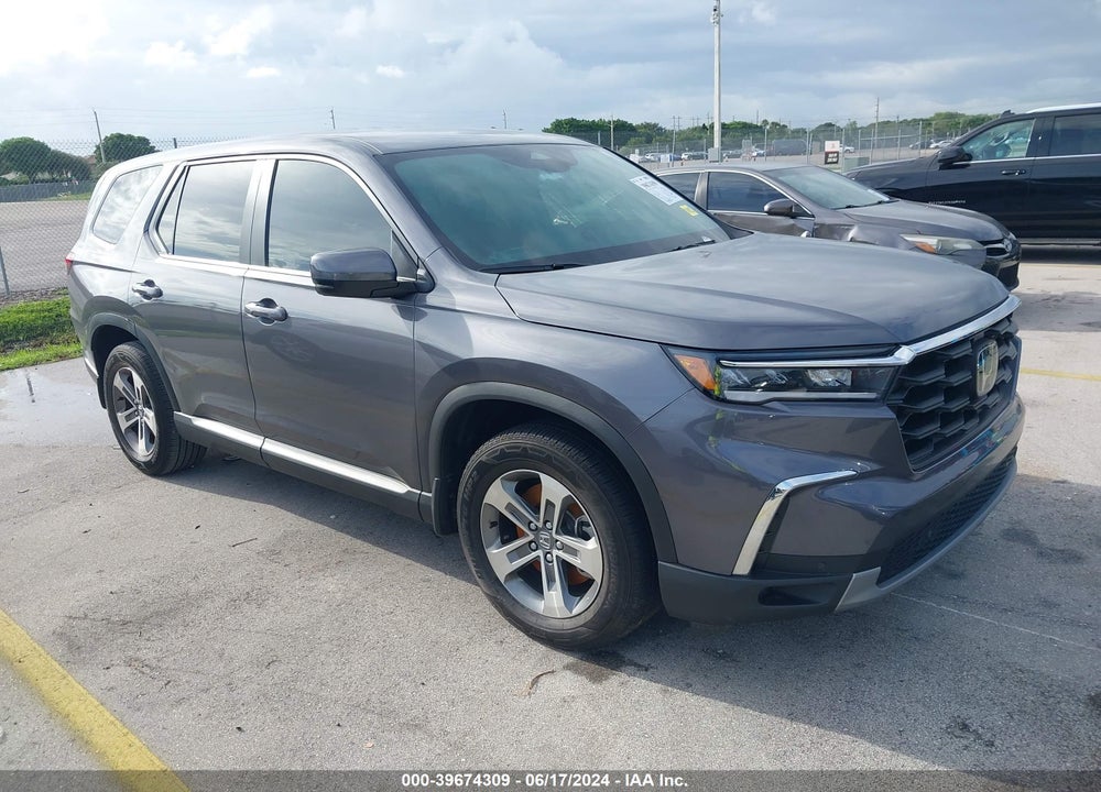 2024 HONDA PILOT 2WD EX-L 7 PASSENGER VIN: 5FNYG2H57RB009450