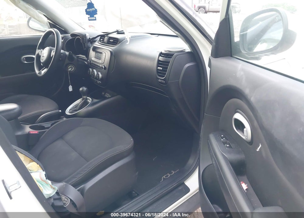 2014 KIA SOUL VIN: KNDJN2A2XE7011409