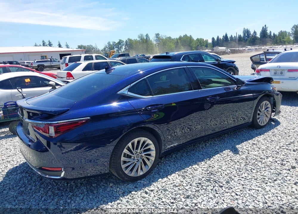 2019 LEXUS ES 300H ULTRA LUXURY VIN: 58AB21B13KU002811