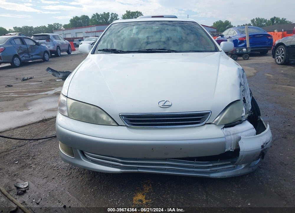 2001 LEXUS ES 300 VIN: JT8BF28G910340350