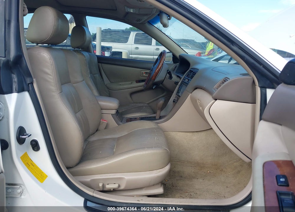 2001 LEXUS ES 300 VIN: JT8BF28G910340350