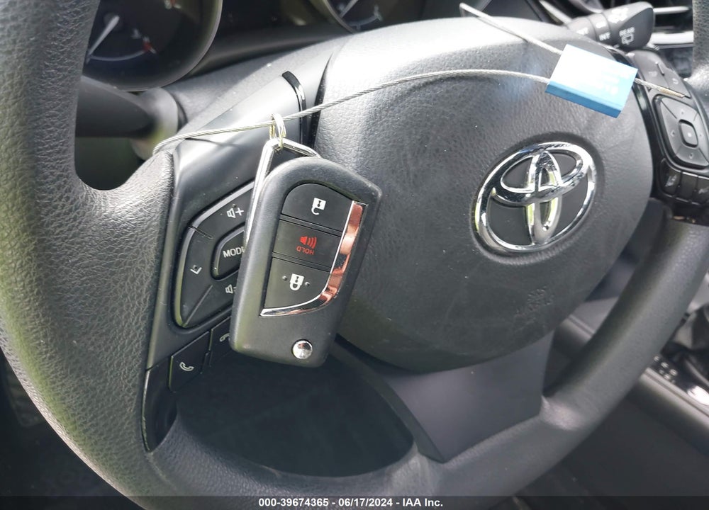 2019 TOYOTA C-HR LE VIN: NMTKHMBX5KR074693