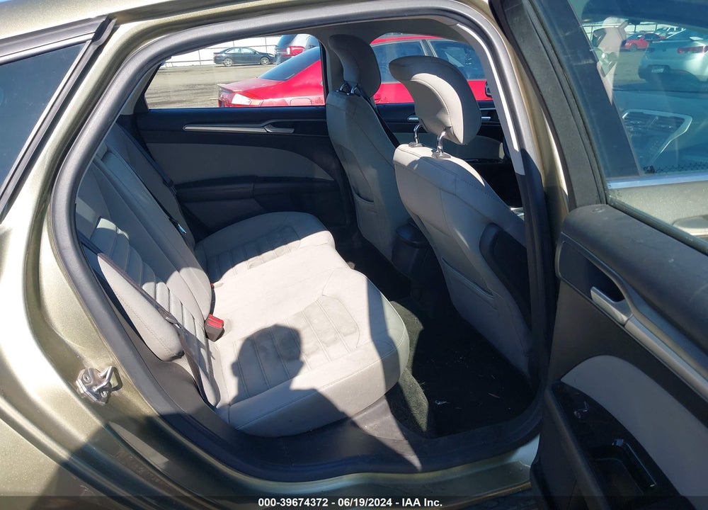2013 FORD FUSION S VIN: 3FA6P0G71DR142345