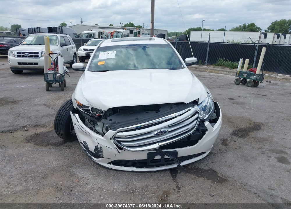 2018 FORD TAURUS SEL VIN: 1FAHP2E84JG134808