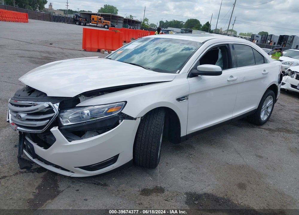 2018 FORD TAURUS SEL VIN: 1FAHP2E84JG134808