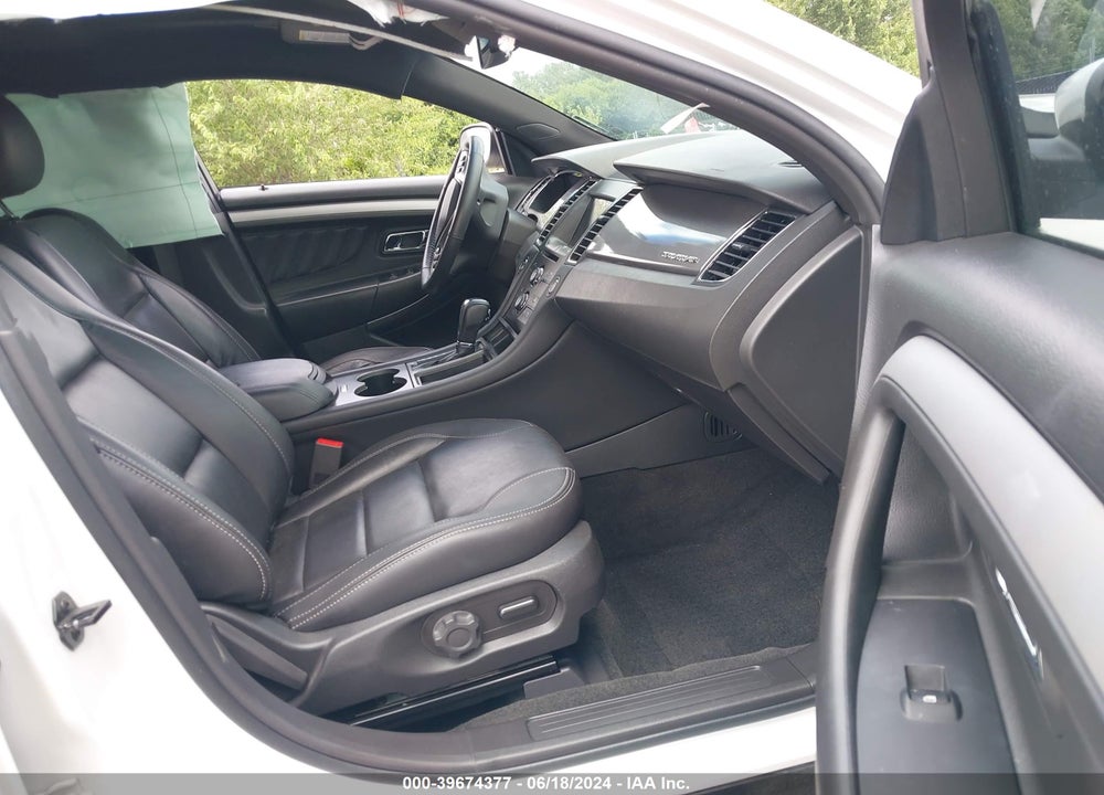 2018 FORD TAURUS SEL VIN: 1FAHP2E84JG134808
