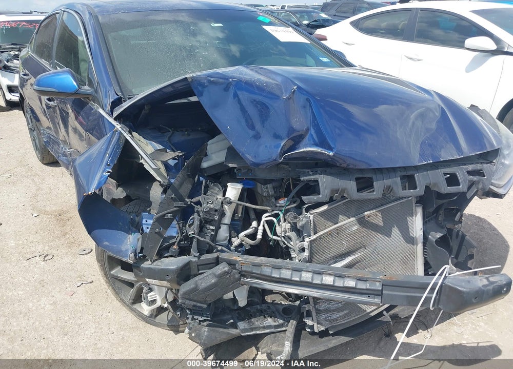 2018 HYUNDAI SONATA SPORT 2.0T VIN: 5NPE34AB3JH642589