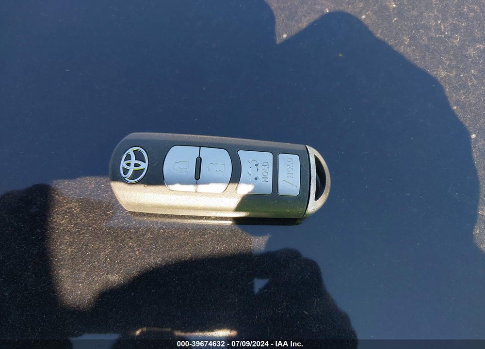 2017 TOYOTA YARIS IA VIN: 3MYDLBYV9HY176584