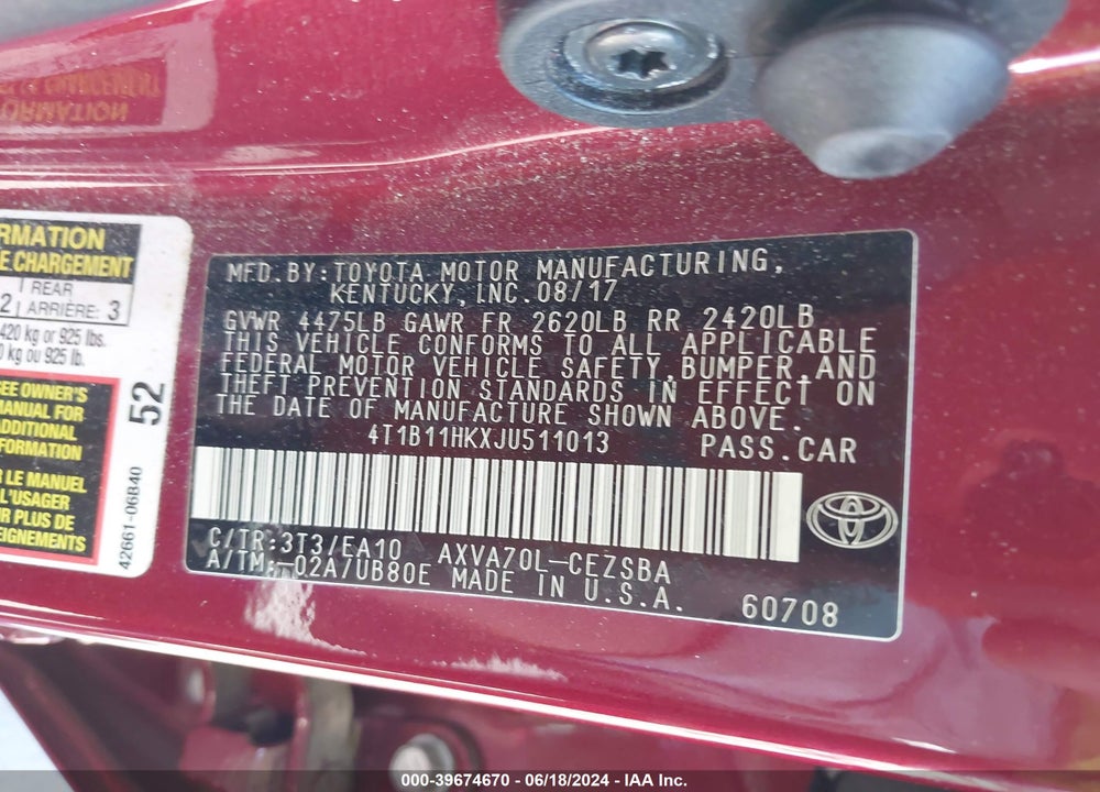 2018 TOYOTA CAMRY SE VIN: 4T1B11HKXJU511013