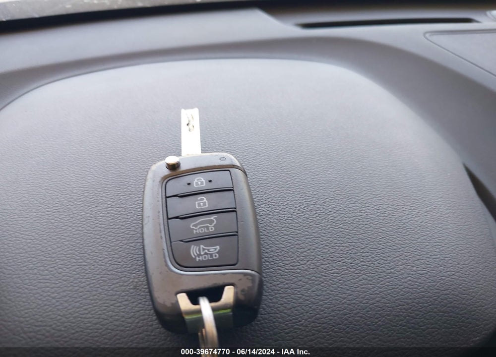 2021 HYUNDAI KONA SE VIN: KM8K12AA4MU676339