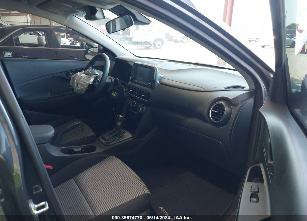 2021 HYUNDAI KONA SE VIN: KM8K12AA4MU676339