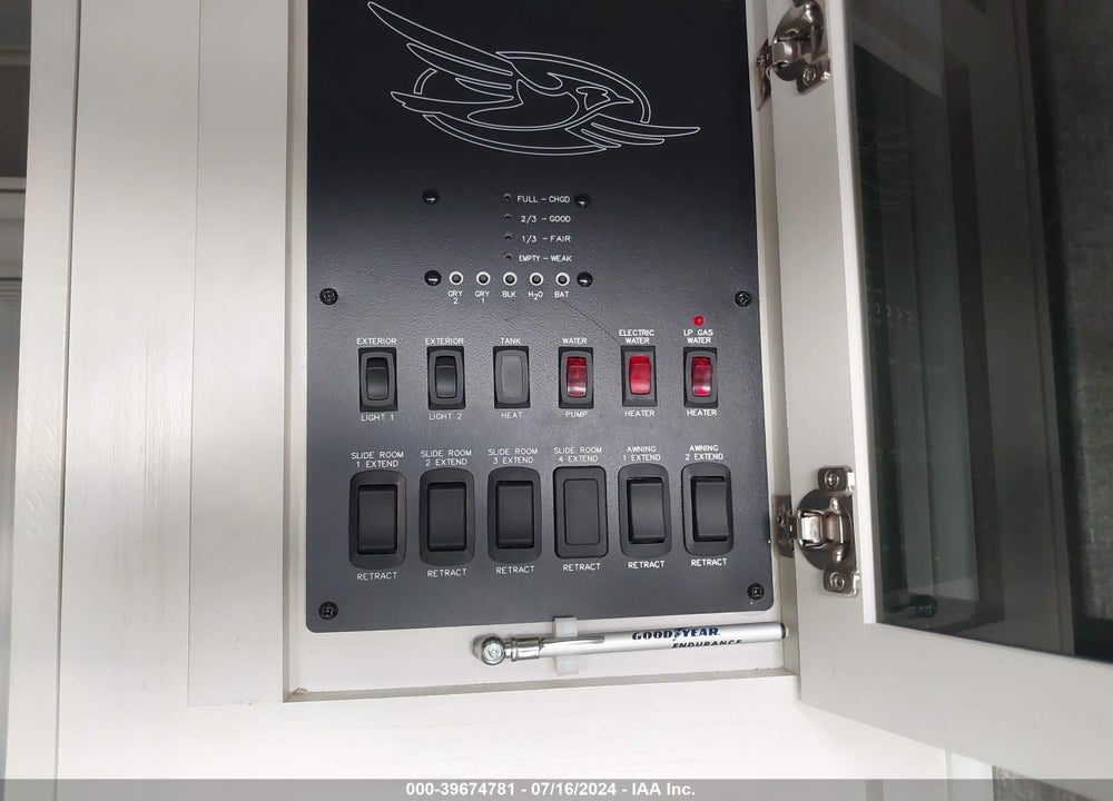 2019 JAYCO CAMPER VIN: 1UJCJ0BT3K1WK0274