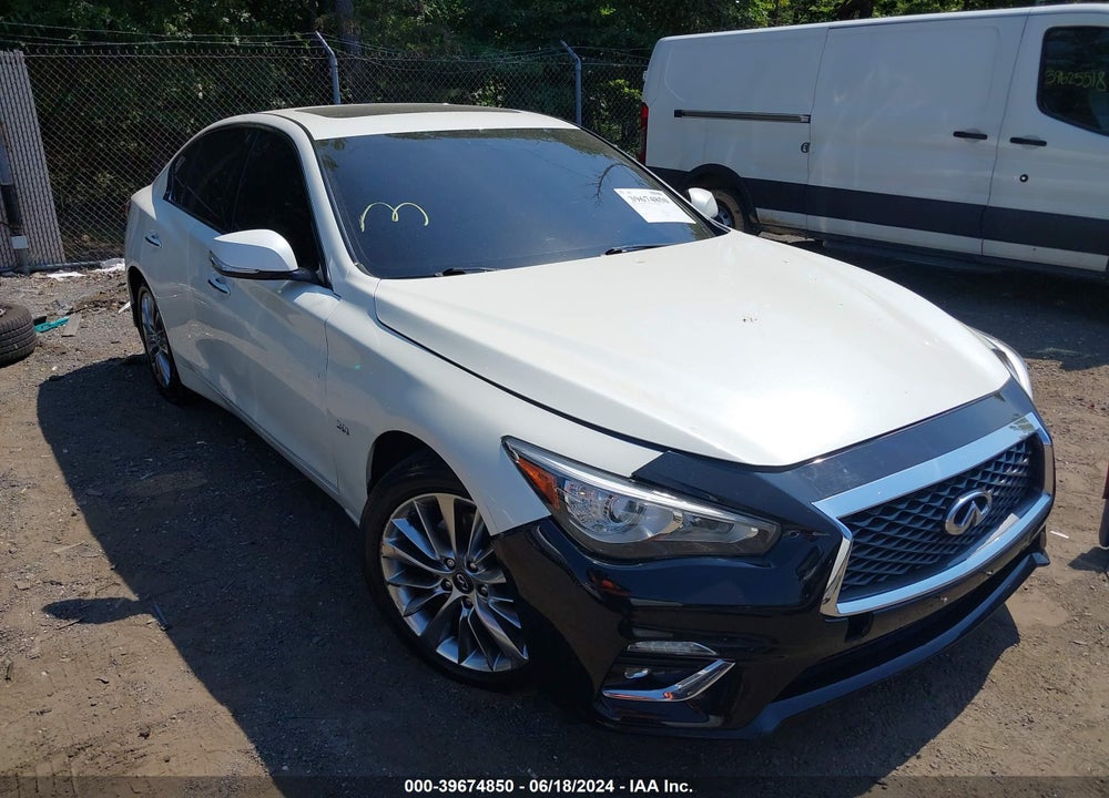 2019 INFINITI Q50 3.0T LUXE VIN: JN1EV7ARXKM554027