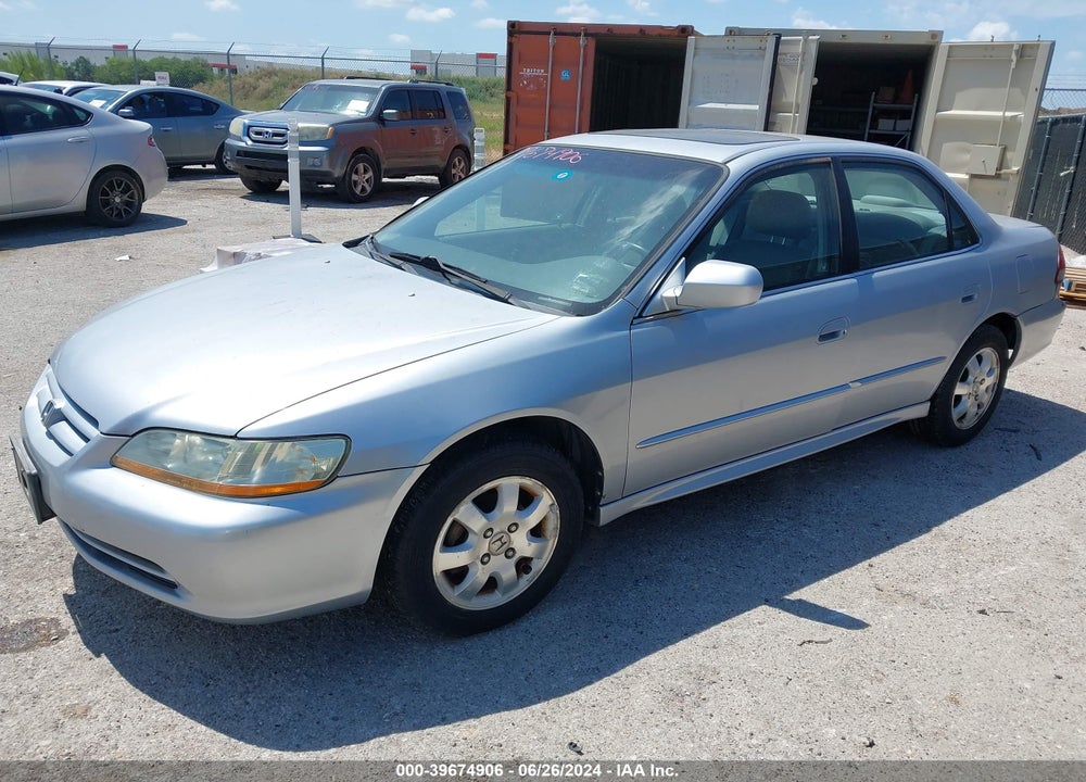 2001 HONDA ACCORD 2.3 EX VIN: 1HGCG56681A140599