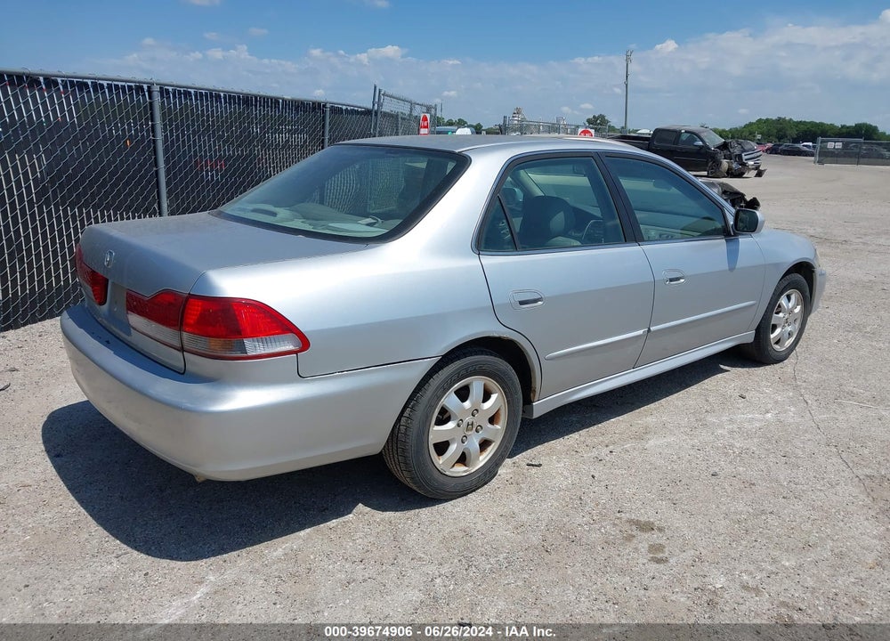2001 HONDA ACCORD 2.3 EX VIN: 1HGCG56681A140599