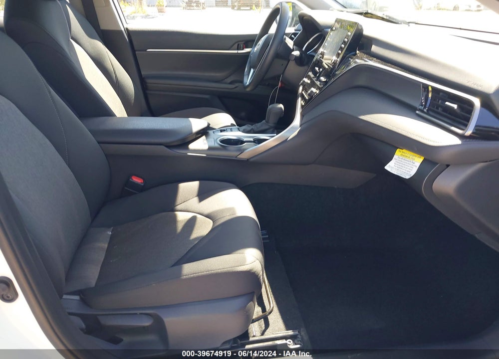 2022 TOYOTA CAMRY LE HYBRID VIN: 4T1C31AK8NU039005