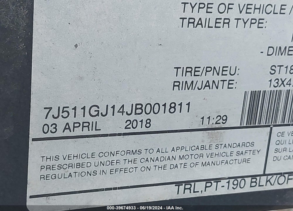 2018 TRACKER BOAT AND TRAILER VIN: BUJ26411D818