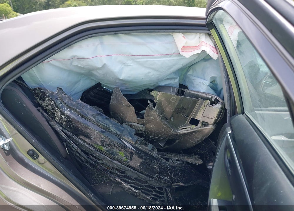 2019 TOYOTA COROLLA LE VIN: 5YFBURHE6KP897092