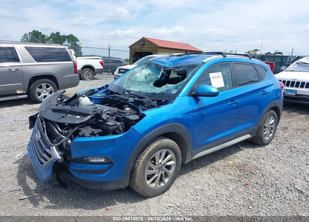 2017 HYUNDAI TUCSON SE VIN: KM8J3CA48HU455709