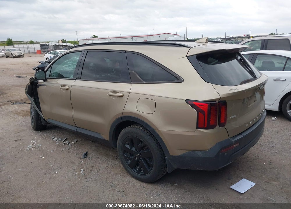 2021 KIA SORENTO S VIN: 5XYRLDLC7MG045920