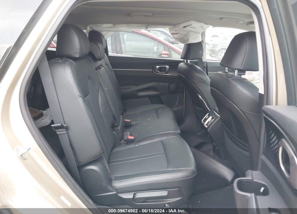 2021 KIA SORENTO S VIN: 5XYRLDLC7MG045920