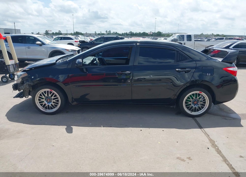 2015 TOYOTA COROLLA LE VIN: 5YFBURHE2FP240182