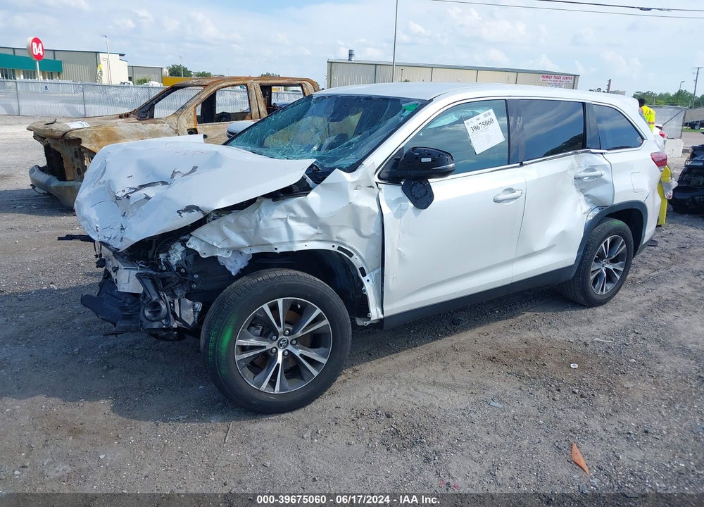 2019 TOYOTA HIGHLANDER LE VIN: 5TDZZRFH4KS335180