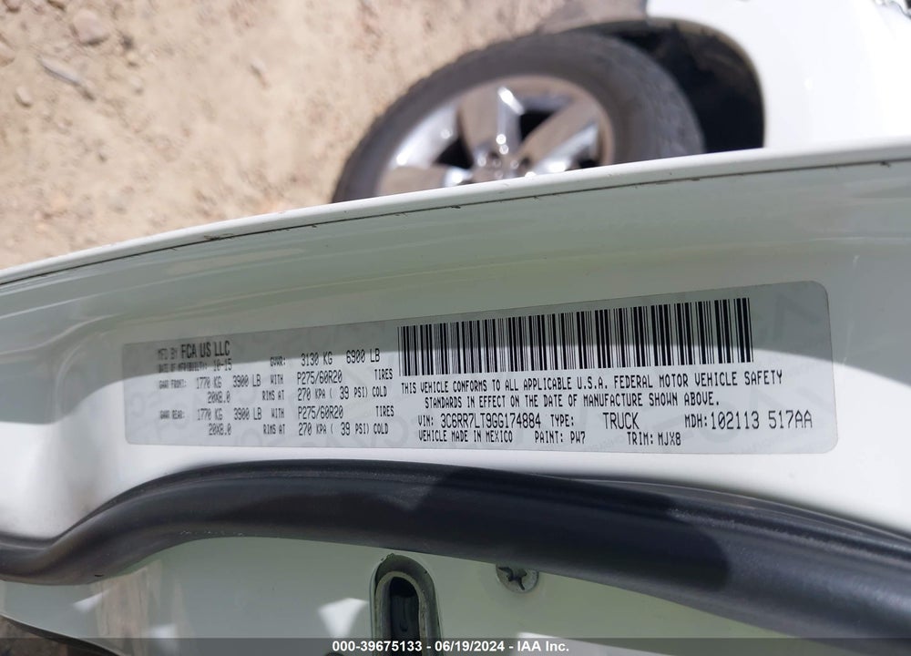 2016 RAM 1500 VIN: 3C6RR7LT9GG174884