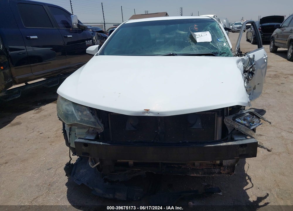 2012 TOYOTA CAMRY SE VIN: 4T1BF1FK7CU593161