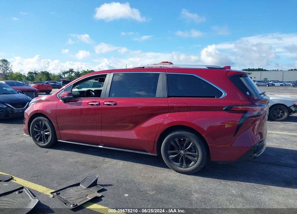 2023 TOYOTA SIENNA LIMITED VIN: 5TDZRKEC1PS169561