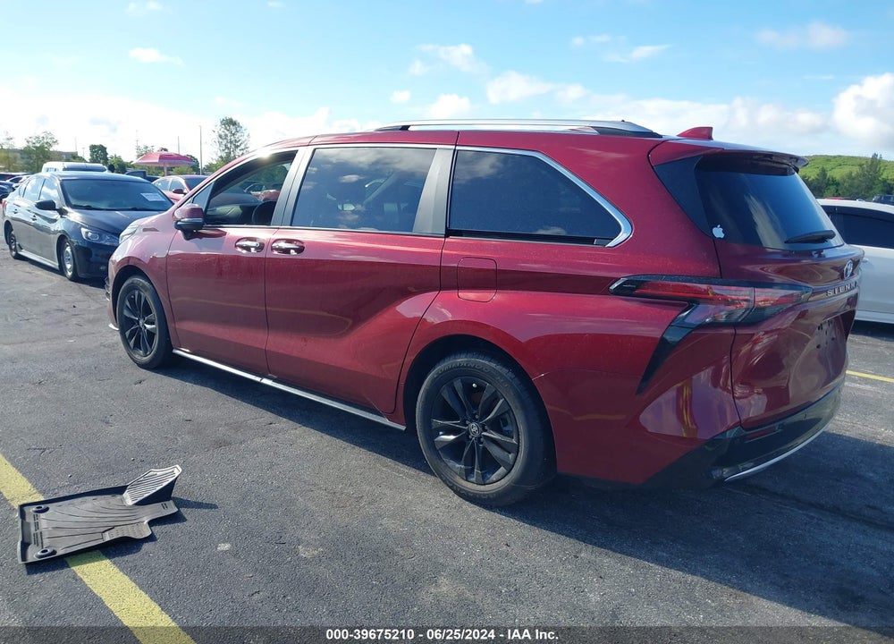 2023 TOYOTA SIENNA LIMITED VIN: 5TDZRKEC1PS169561