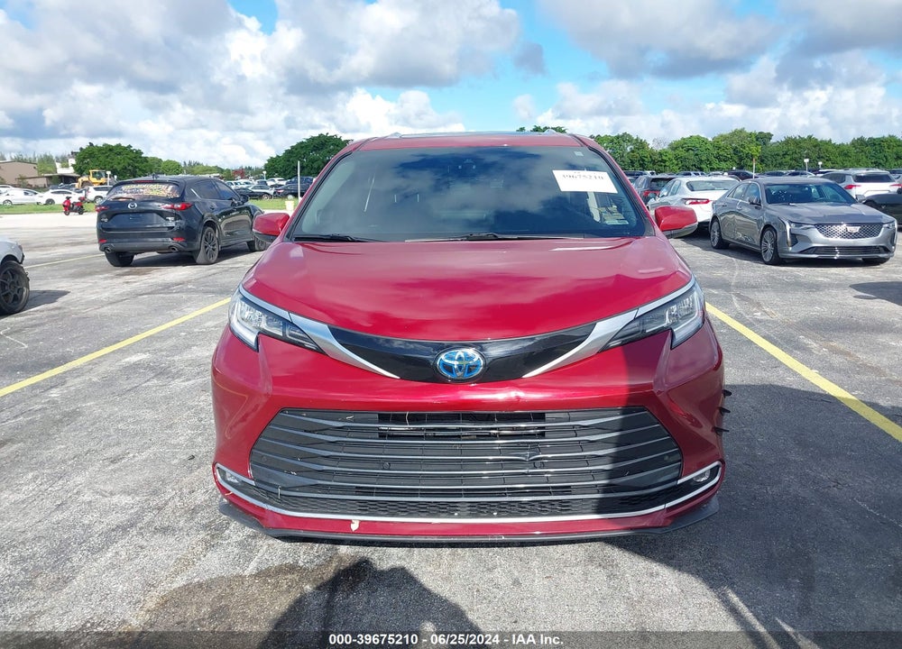 2023 TOYOTA SIENNA LIMITED VIN: 5TDZRKEC1PS169561