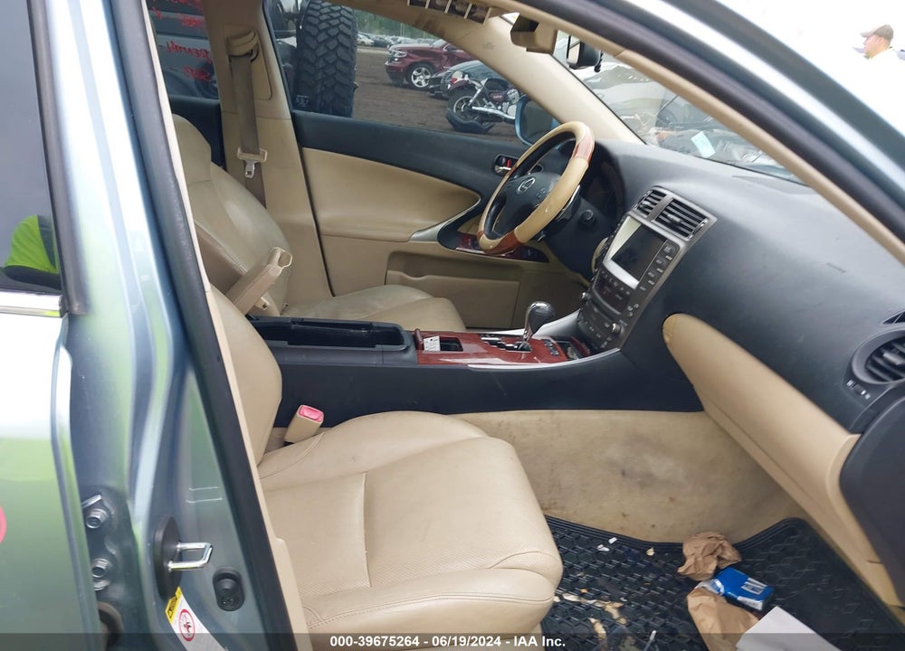2008 LEXUS IS 250 VIN: JTHCK262482020519