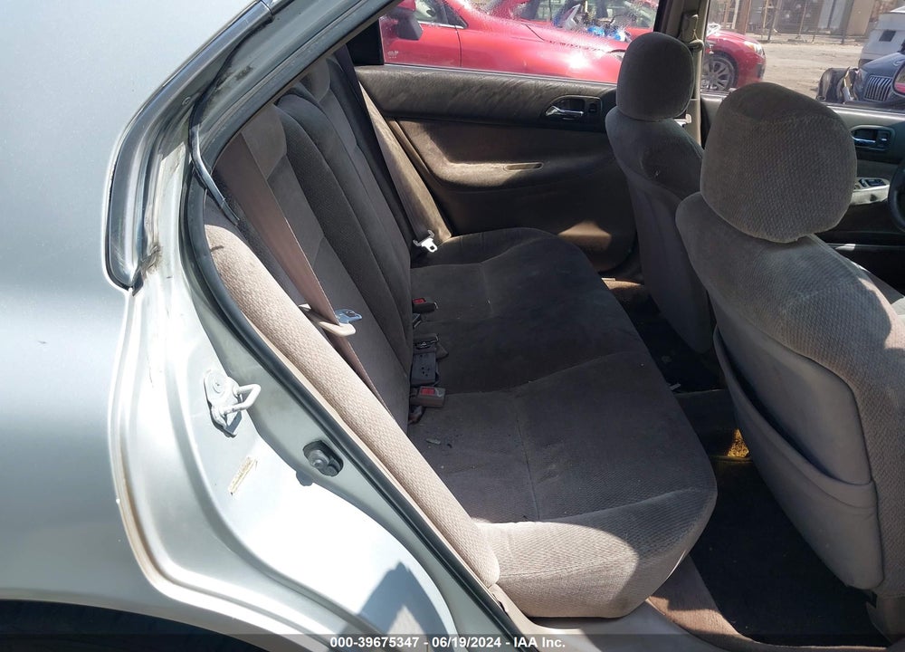 1996 HONDA ACCORD LX/EX VIN: 1HGCD5630TA244148