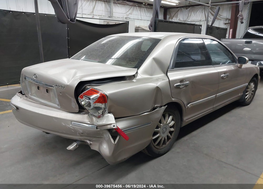 2005 HYUNDAI XG350 L VIN: KMHFU45E95A384318