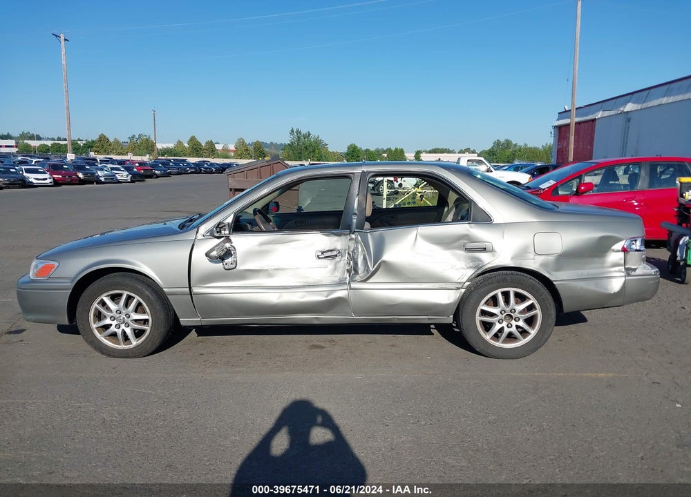 2000 TOYOTA CAMRY XLE V6 VIN: JT2BF28K6Y0244507