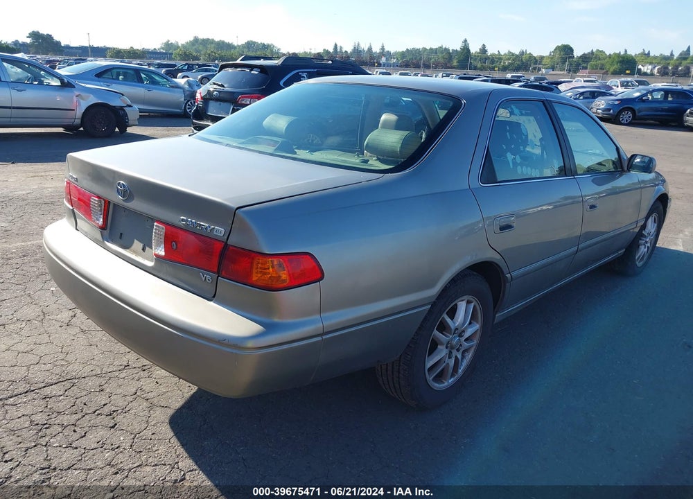 2000 TOYOTA CAMRY XLE V6 VIN: JT2BF28K6Y0244507