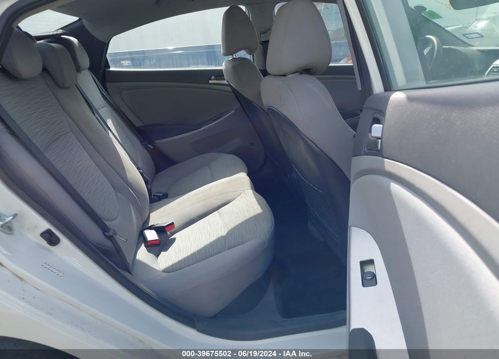 2017 HYUNDAI ACCENT SE VIN: KMHCT4AE8HU370490
