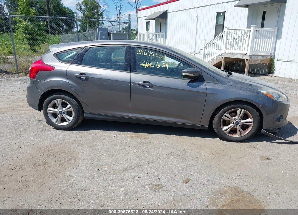 2014 FORD FOCUS SE VIN: 1FADP3K23EL426984