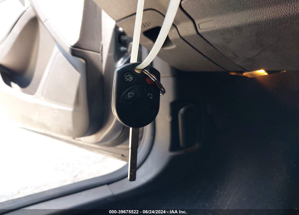 2014 FORD FOCUS SE VIN: 1FADP3K23EL426984